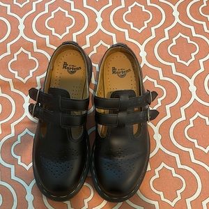 DOC MARTENS MARY JANES